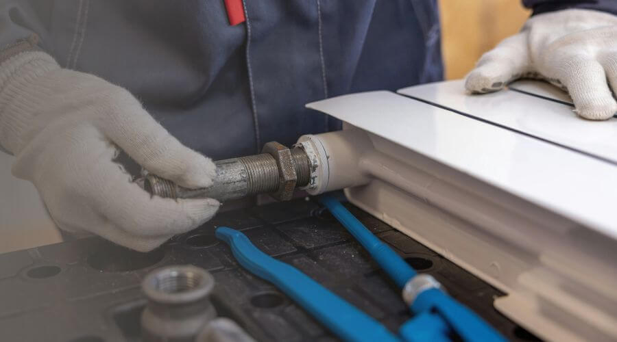Burst Pipe Repair in Manhattan, IL